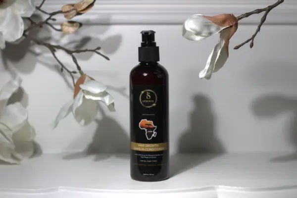 Après-shampoing sans rinçage pour la croissance des cheveux Chebe - 250ML