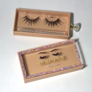 Cils en bande Lashed Out